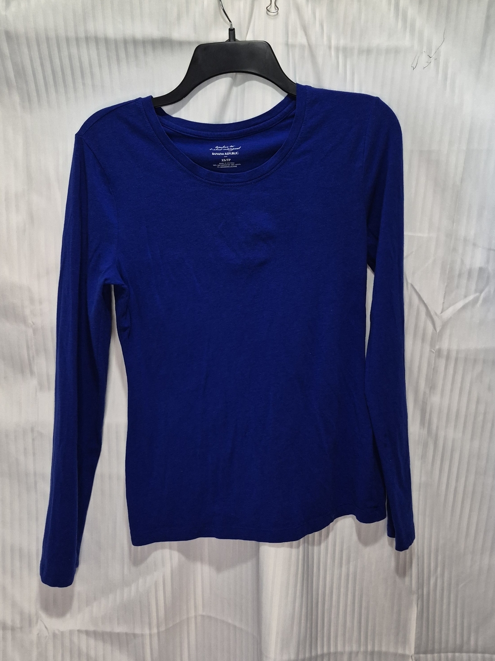 Banana Republic XS Everyday Essential Long-Sleeve Crewneck Top - Royal Blue